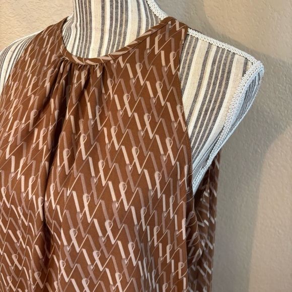 NWT Worthington Top Brown Tan W Patterned Sleeveless Blouse Flowy Oversized New - Picture 9 of 15
